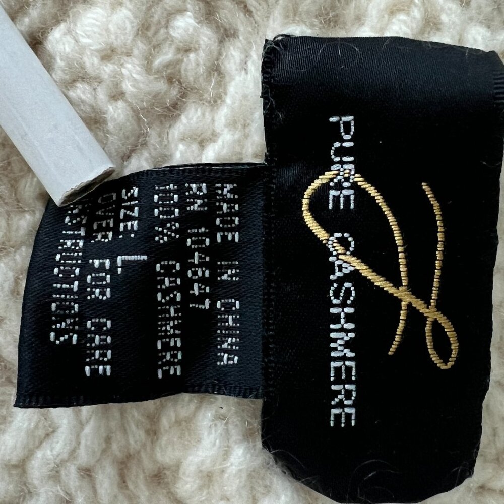 Pure Cashmere Fisherman's Cable Knit Sweater SZ L - Picture 8 of 16